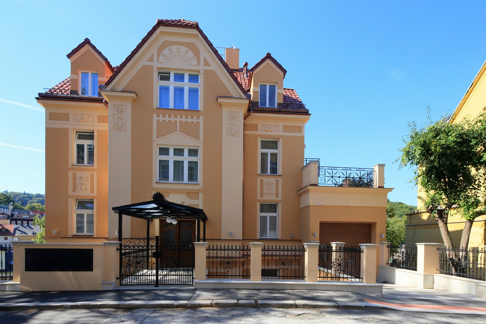 Vila Petřín, K.Vary